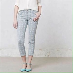 Pilcro and the Letterpress Anthropologie Blue & Cream Floral Crop Jeans Size 29